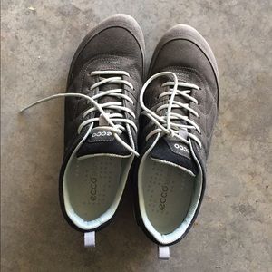 Ecco sneakers
